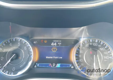 2015 Chrysler 200 C from USA, damaged, VIN 1C3CCCEG1FN523779